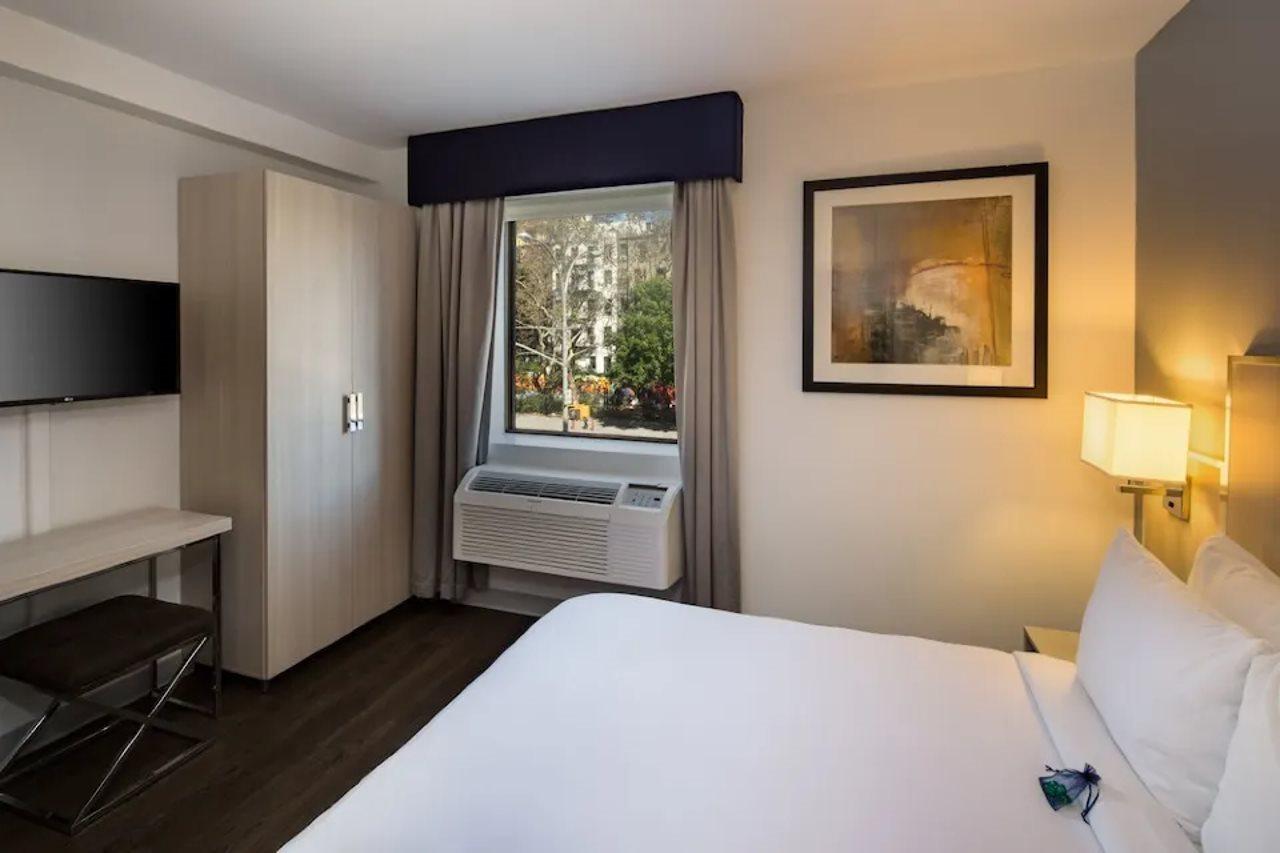 Hotel Gatsby Atenas Exterior foto A typical room at the hotel
