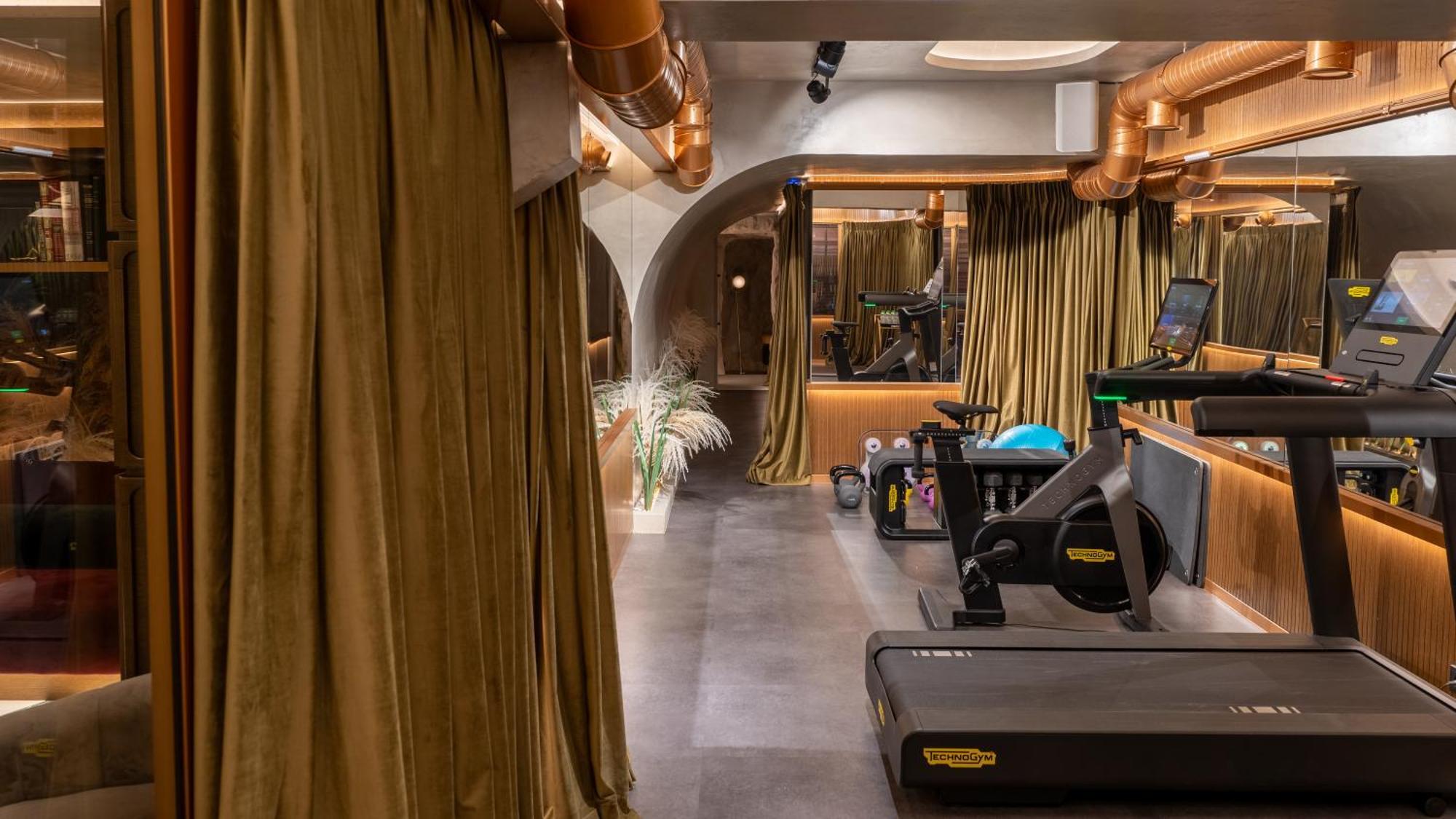 Hotel Gatsby Atenas Exterior foto The gym at The Dorchester